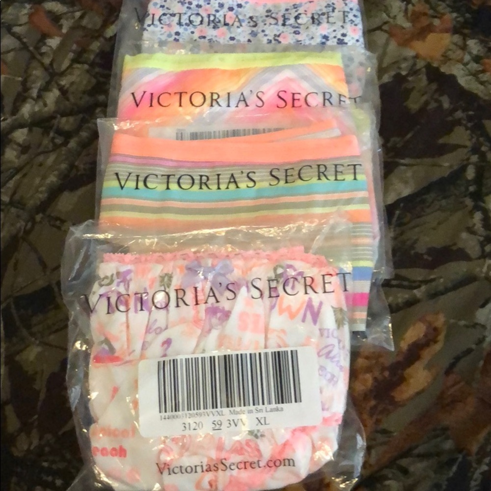 New Victoria’s Secret Panties lot set 4